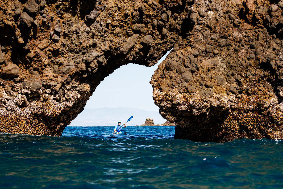 sea cave kayaing santa barbara